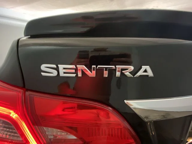 Used 2019 Black Nissan SR image 25
