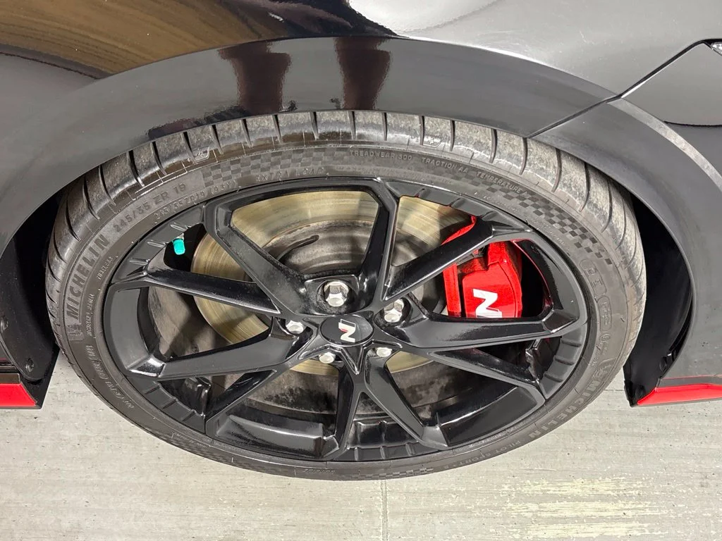 Used 2025 Black Hyundai Base image 10