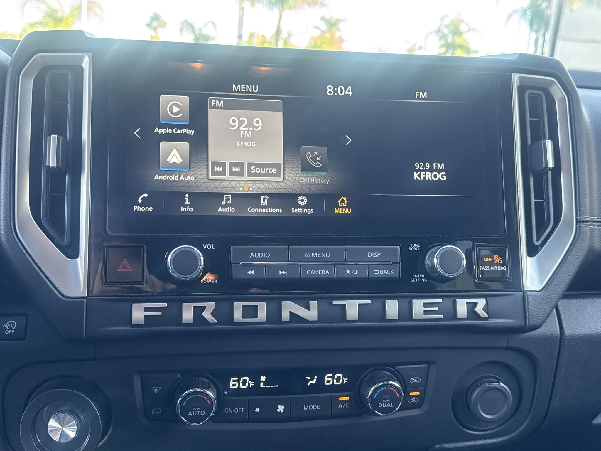 Used 2025 GUN METALLIC Nissan SV image 22