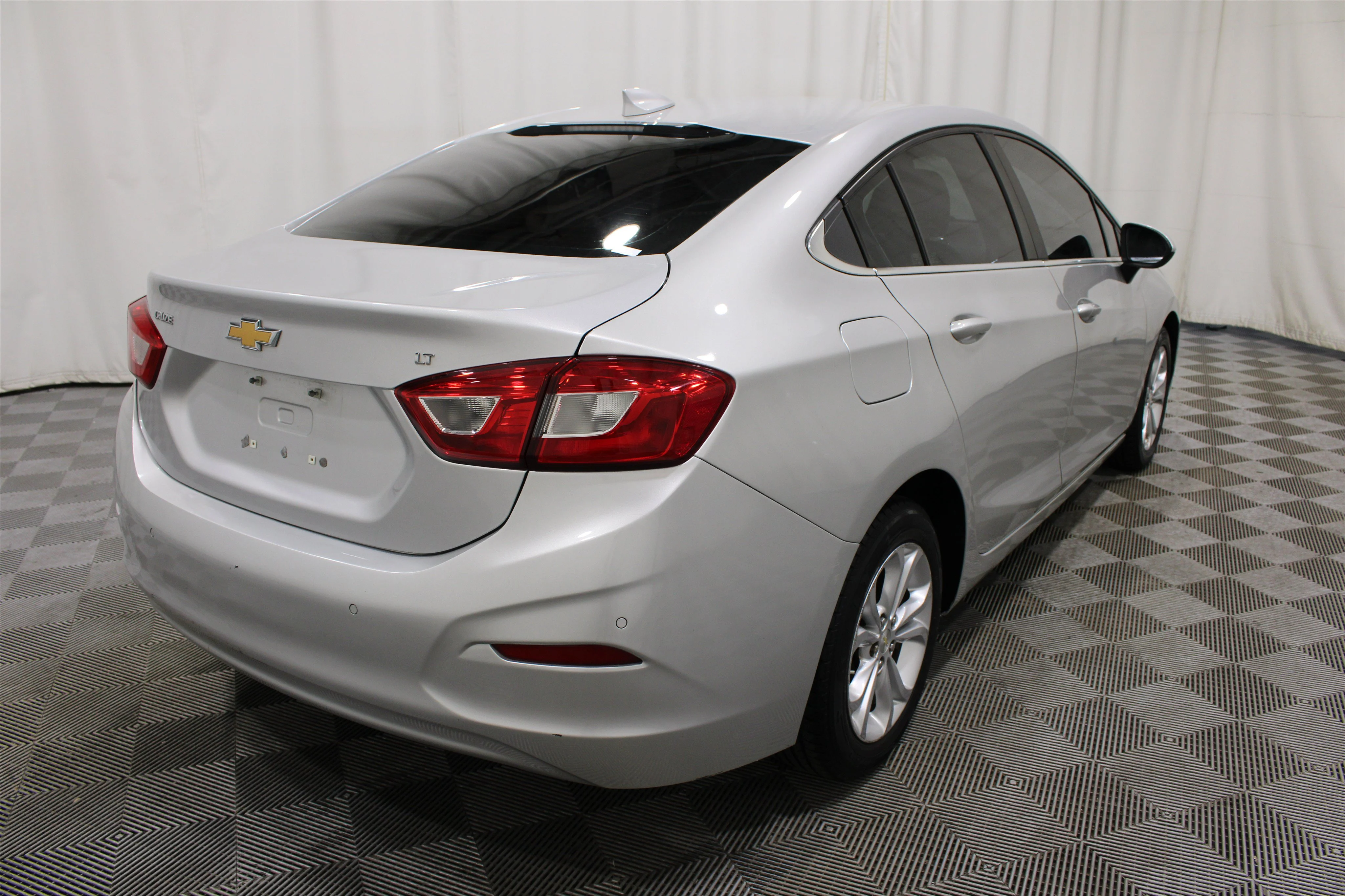 2019 Chevrolet Cruze LT - Photo 30