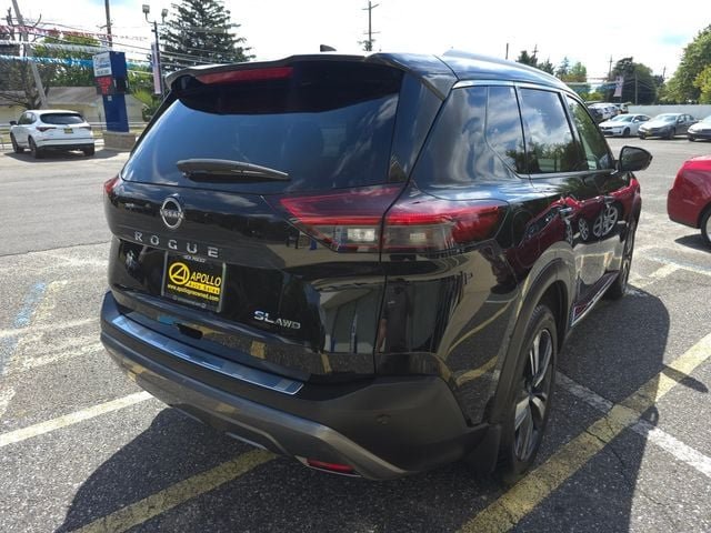 2022 Nissan Rogue SL photo 4