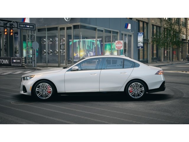 New 2027 Brooklyn Grey Metallic BMW 540i xDrive image 4