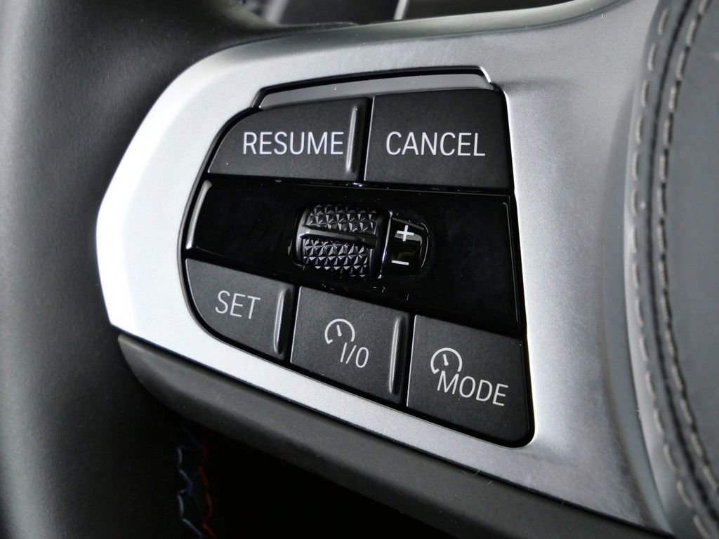 2026 BMW X5 M60i - Photo 41