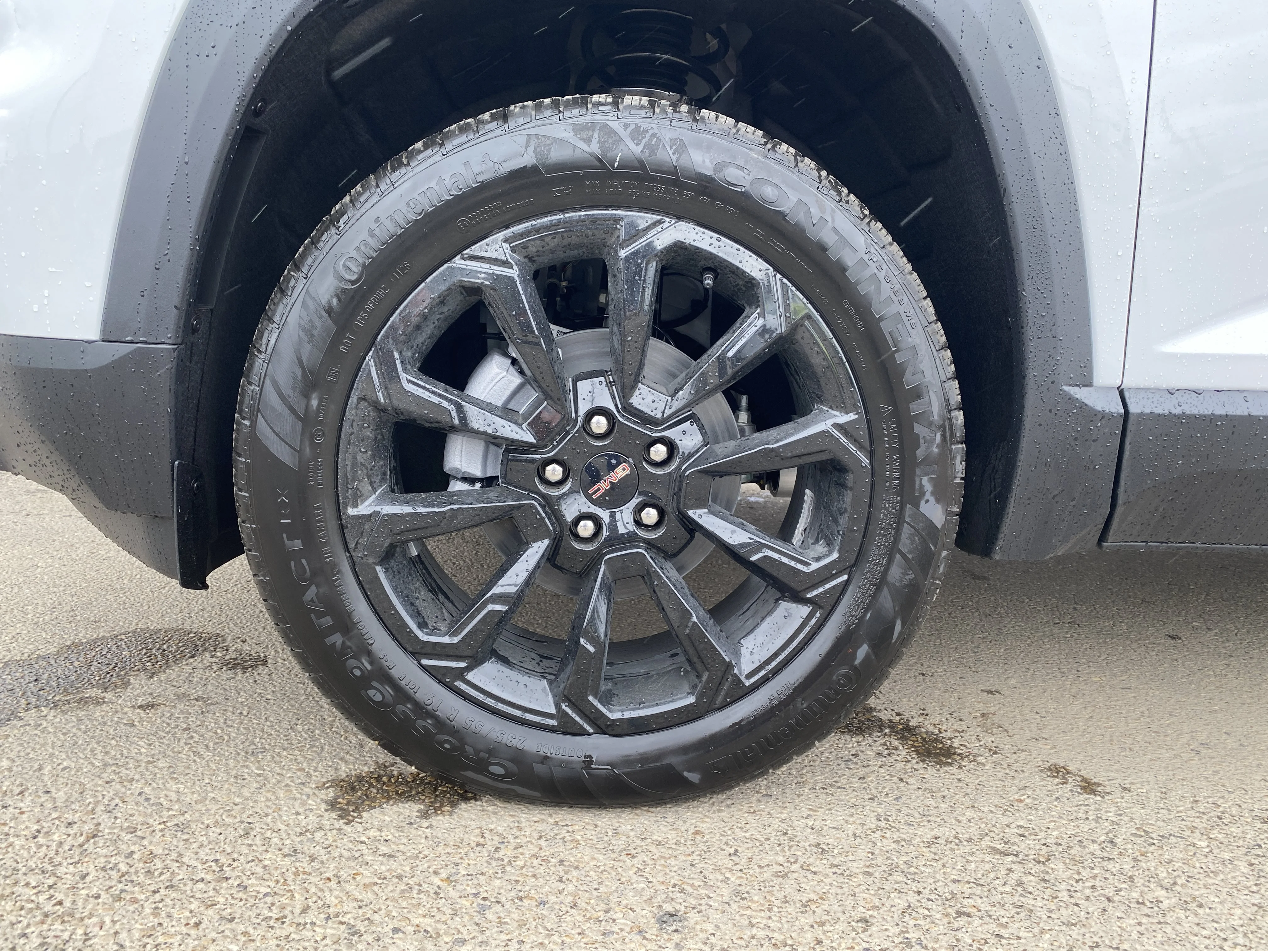 New 2026 Summit White GMC AWD Elevation image 12