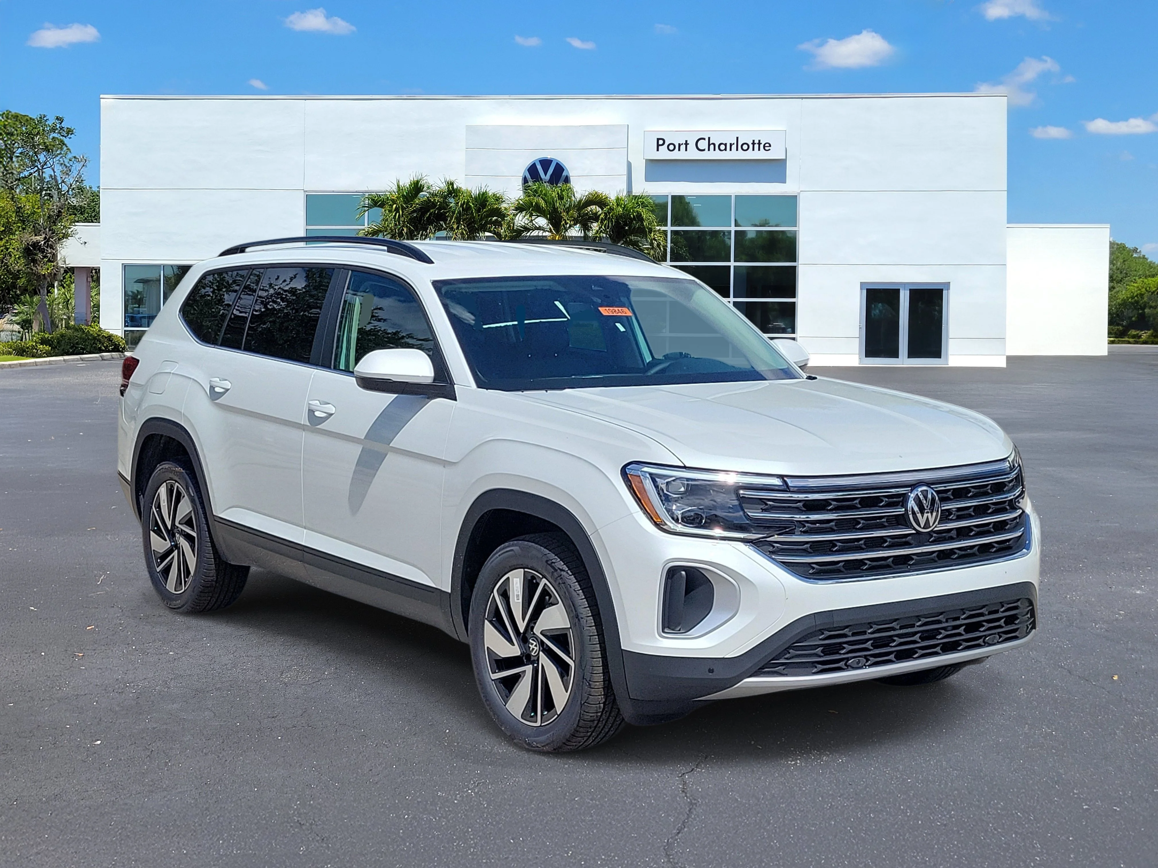New 2026 White Volkswagen SE w/Technology image 29