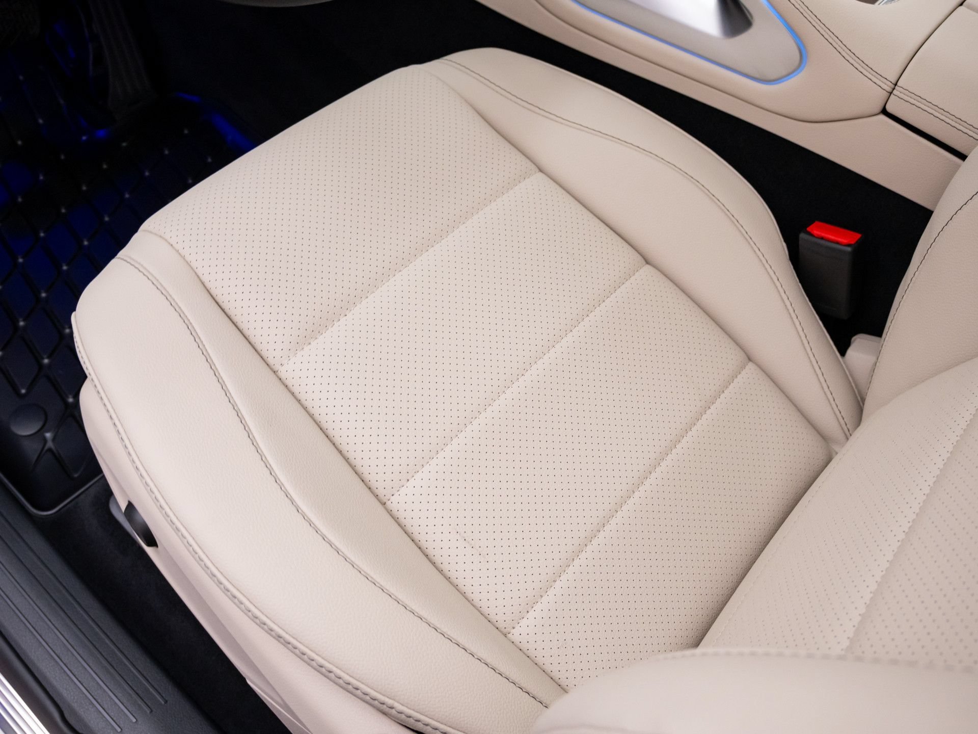 New 2026 Polar White Mercedes-Benz GLE 350 image 57