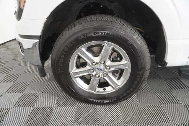 Used 2024 White Ford XLT image 18