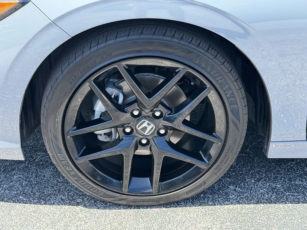 Used 2025 Gray Honda Sport image 18