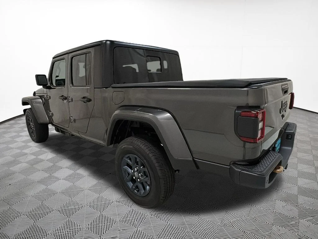 New 2026 Granite Crystal Metallic Clear-Coat Exterior Paint Jeep 85th Anniversary Edition image 11