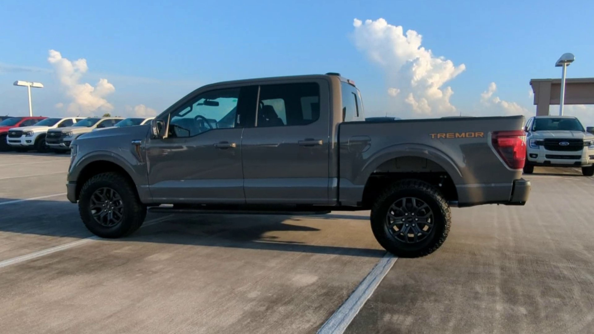 New 2026 Marsh Gray Ford Tremor® image 27