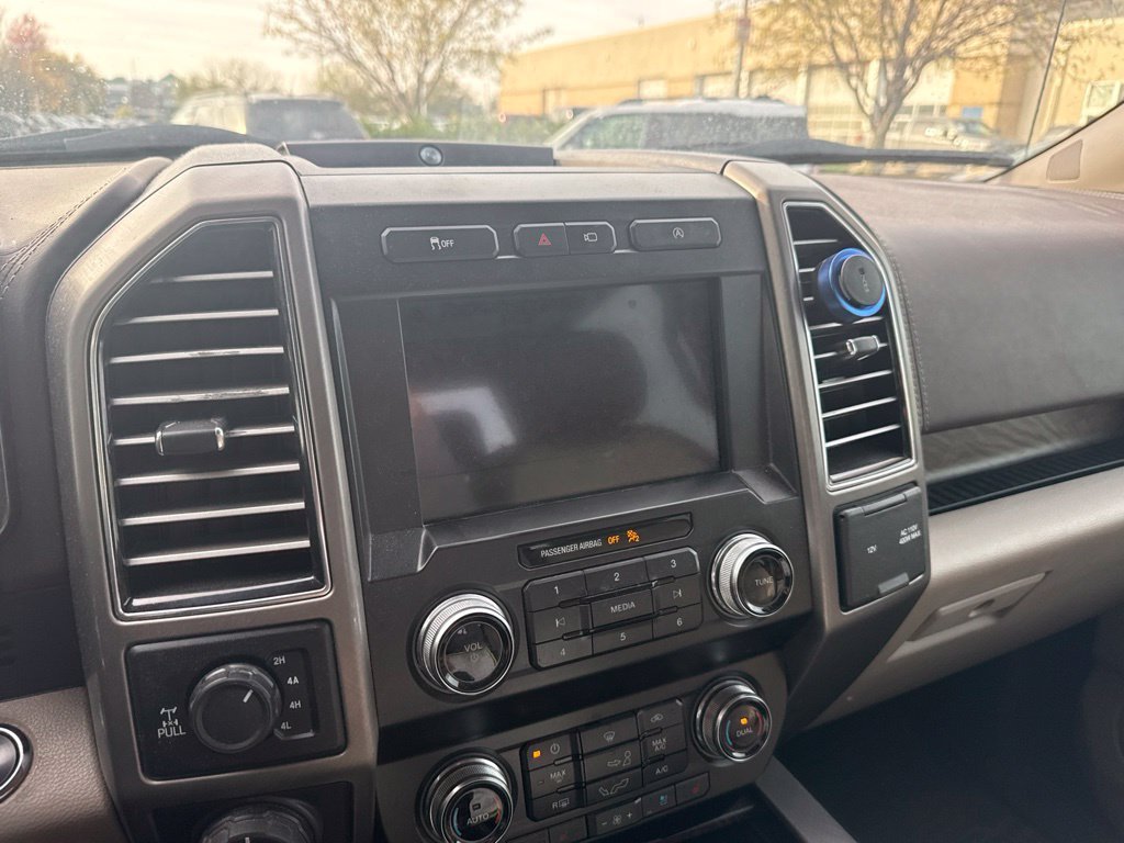 Used 2019 Black Ford Limited image 11