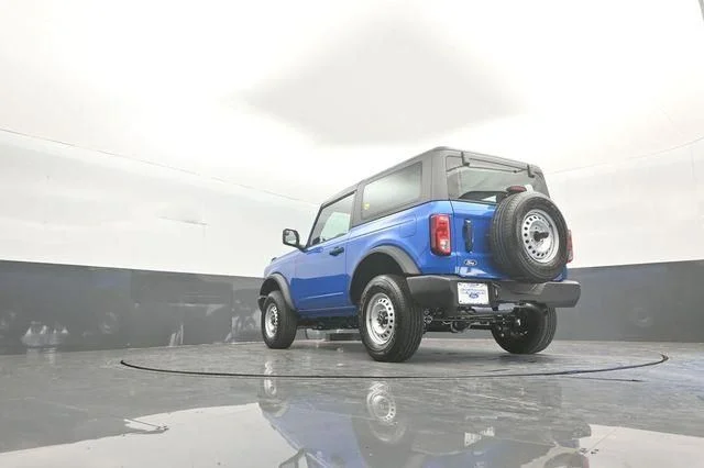 New 2026 Velocity Blue Metallic Ford Base image 33