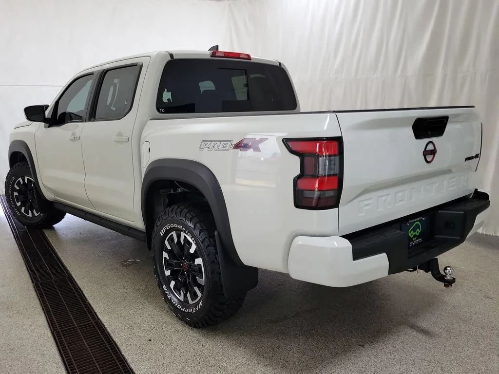 2024 Nissan Frontier PRO-4X - Photo 8