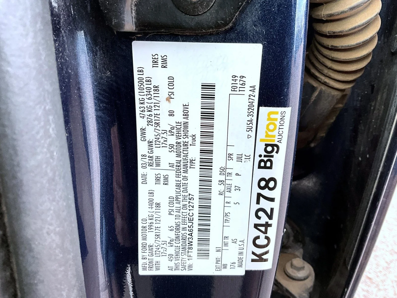 Used 2018 Blue Ford XL image 25