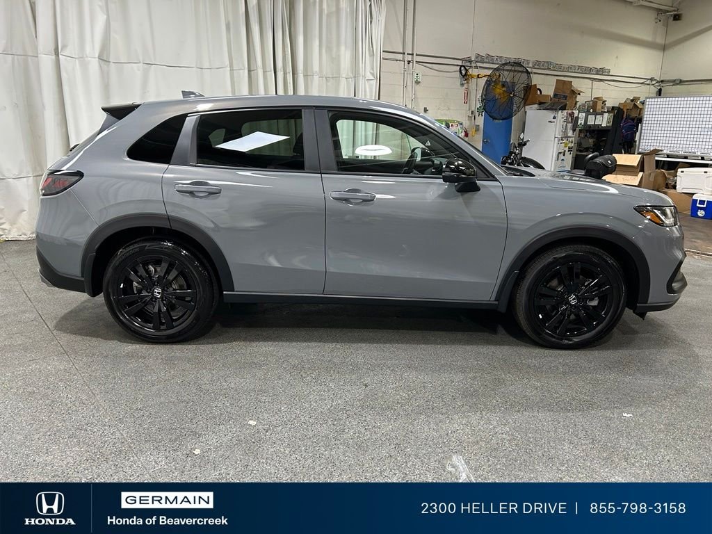 2026 Honda HR-V Sport - Photo 9