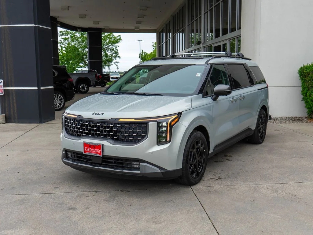 New 2026 Ivory Silver Kia SX Prestige image 3