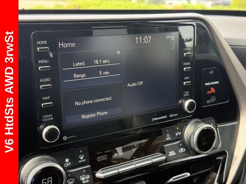 Used 2020 Moon Dust Toyota XLE image 24