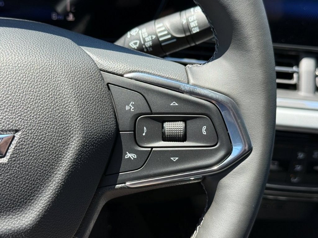 2026 Chevrolet Trax LT - Photo 25