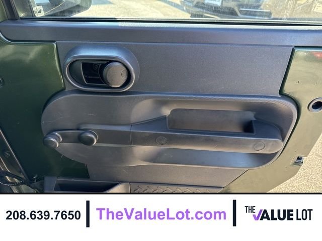 Used 2007 Green Jeep Unlimited X image 12