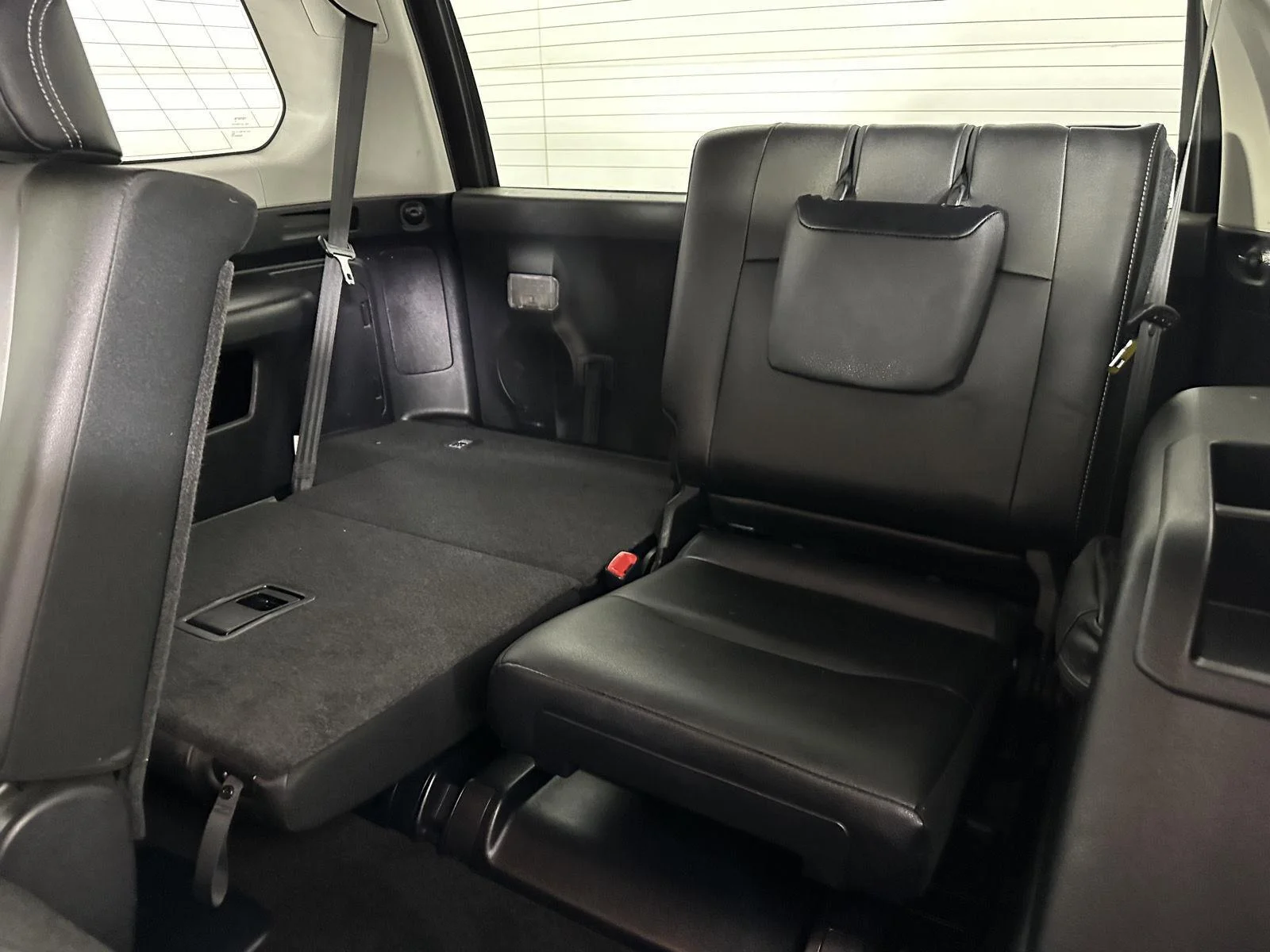 Used 2021 Midnight Black Metallic Toyota SR5 Premium image 29