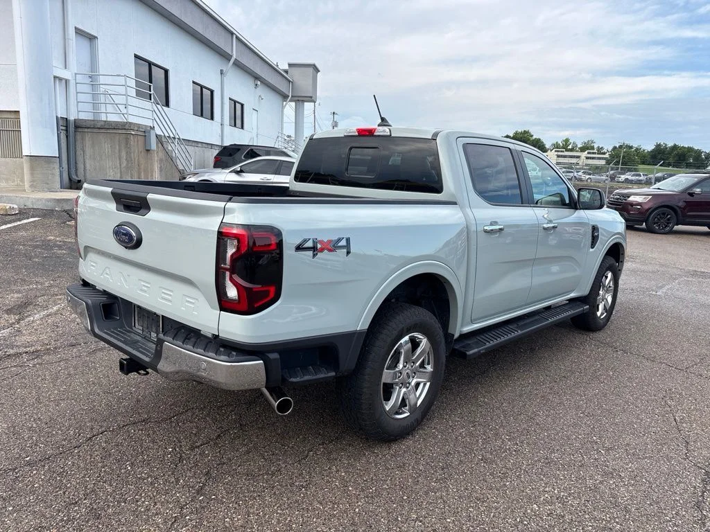 Certified Used 2024 Cactus Ford XLT image 7