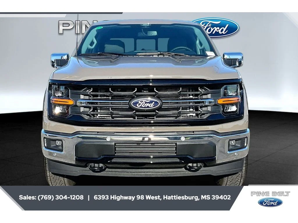 New 2026 Marsh Gray Ford XLT image 3