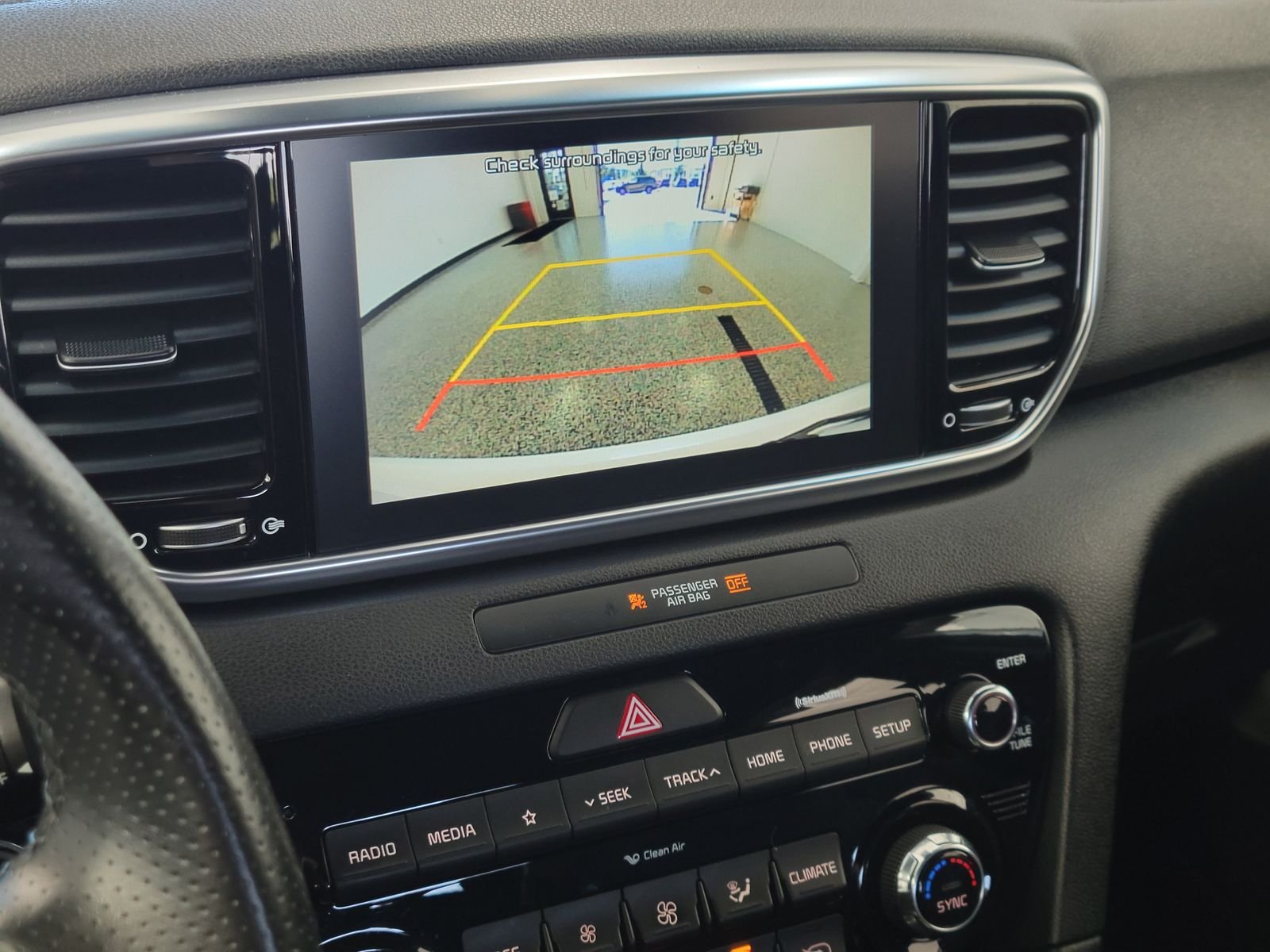 Used 2021 White Kia S image 21