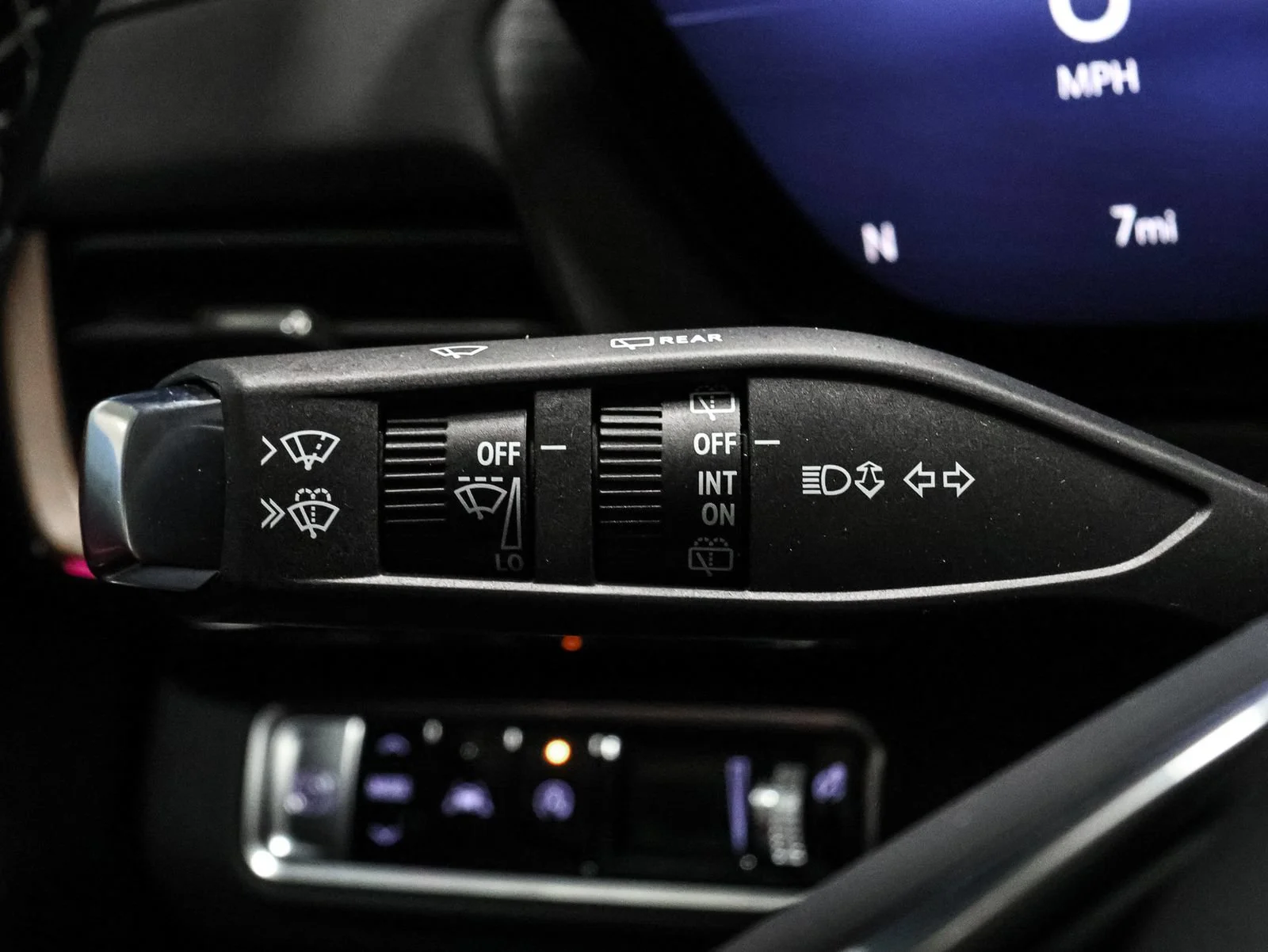 2026 Buick Envision Sport Touring - Photo 38