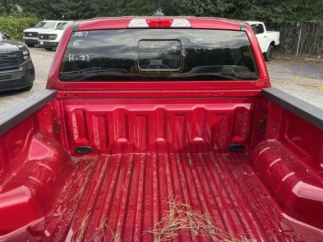 New 2026 Ruby Red Metallic Tinted Clearcoat Ford XLT image 8