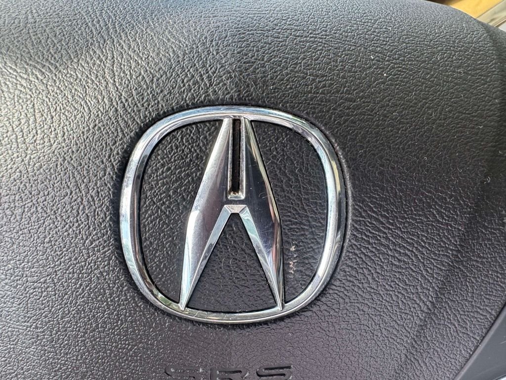 Used 2019 Black Acura 3.5L Technology Package image 17