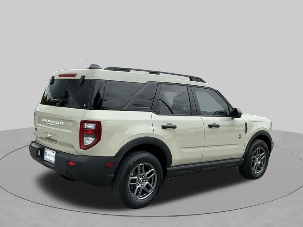 Used 2025 Beige Ford Big Bend image 17
