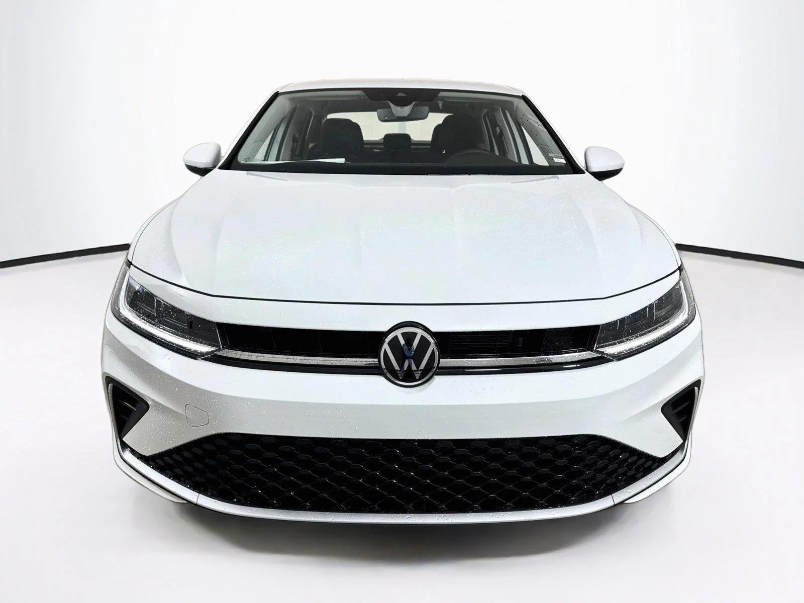 New 2027 Pure White Volkswagen S image 4