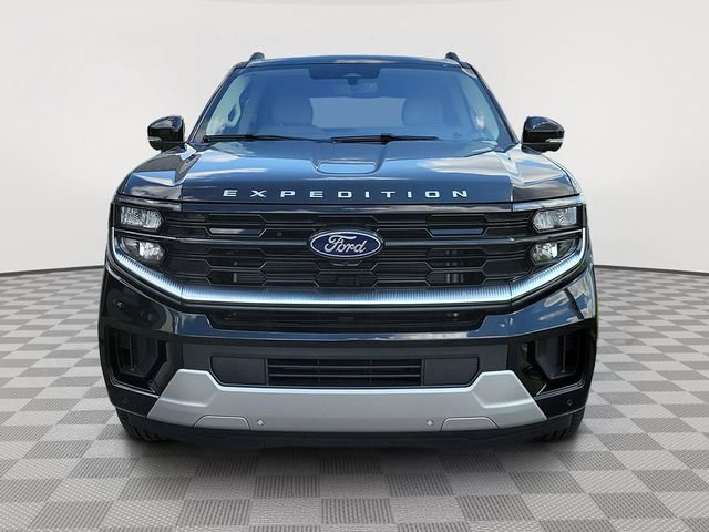 Certified Used 2025 Agate Black Metallic Ford Platinum image 8