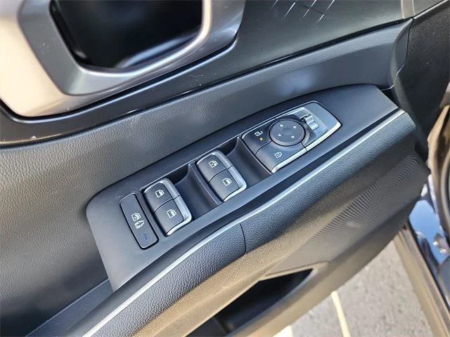 New 2026 Gray Kia S image 12