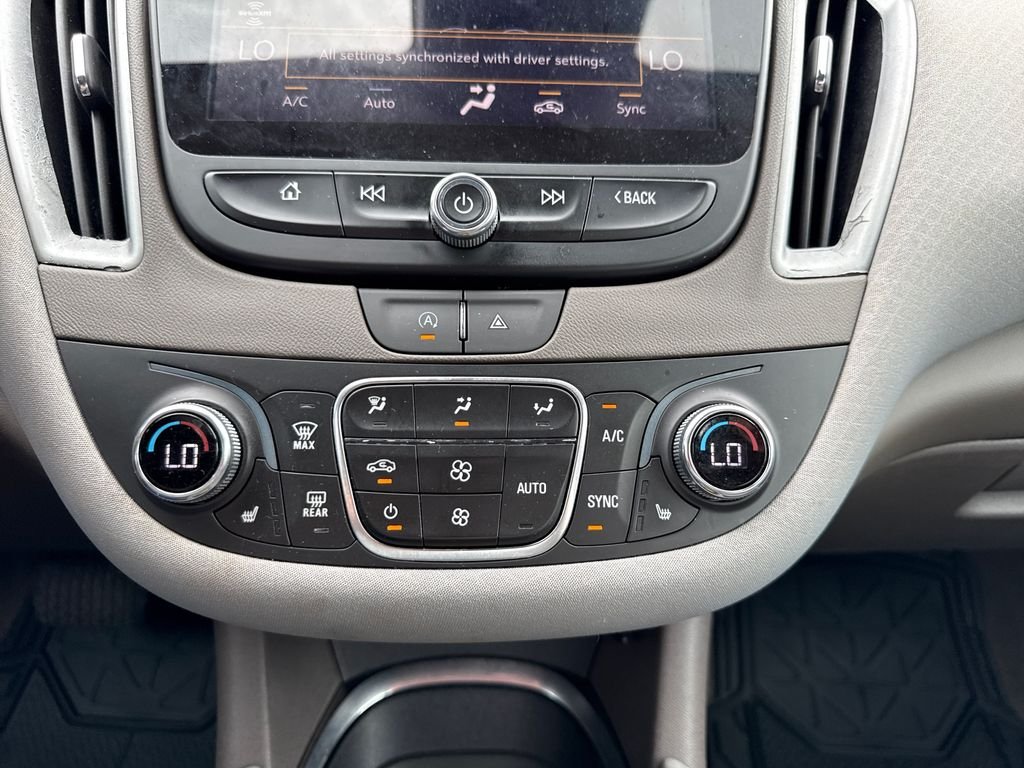 2023 Chevrolet Malibu 1LT - Photo 26