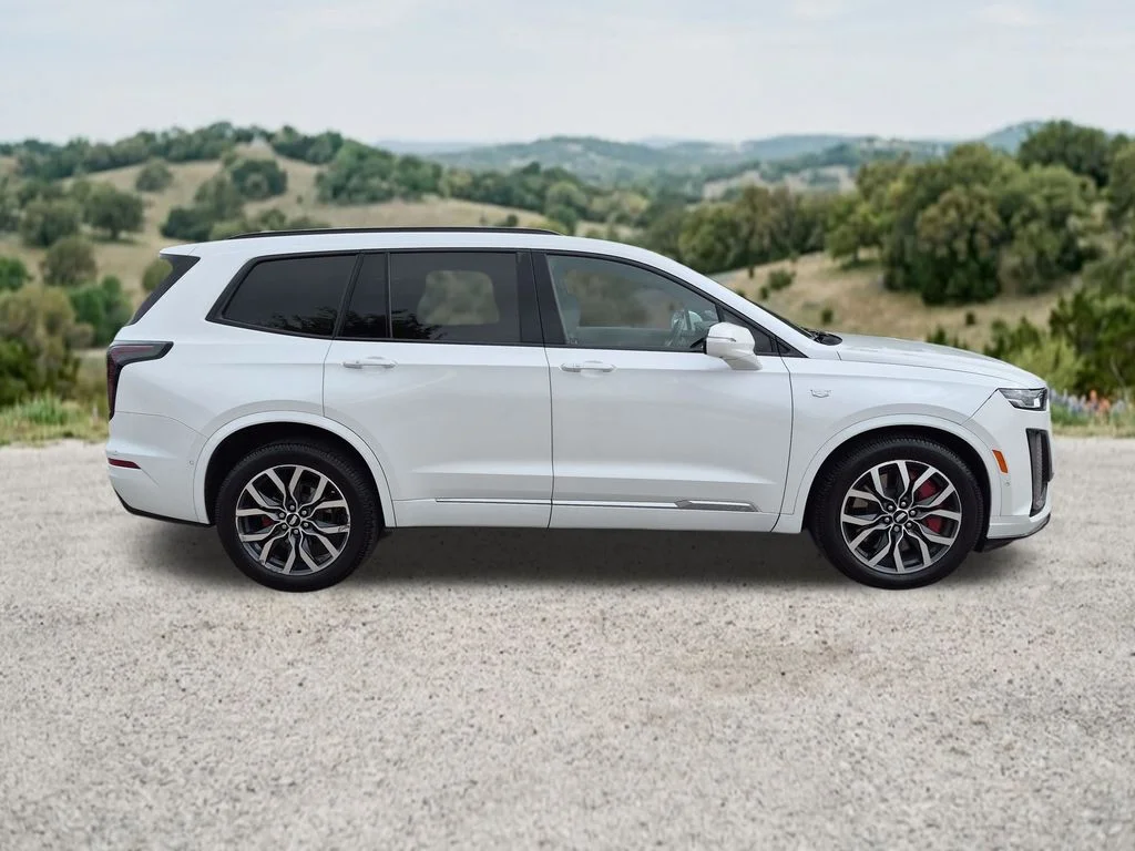 Used 2023 White Cadillac Sport image 13
