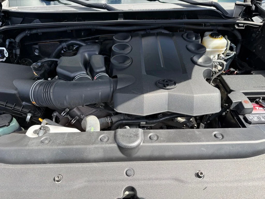 Used 2016 Gray Toyota SR5 Premium image 10
