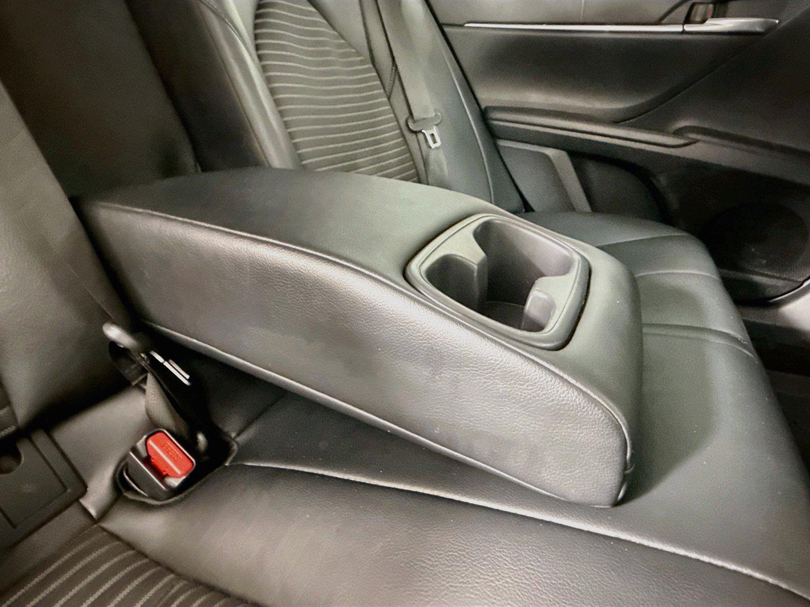 Used 2022 Ice Edge Toyota SE image 37