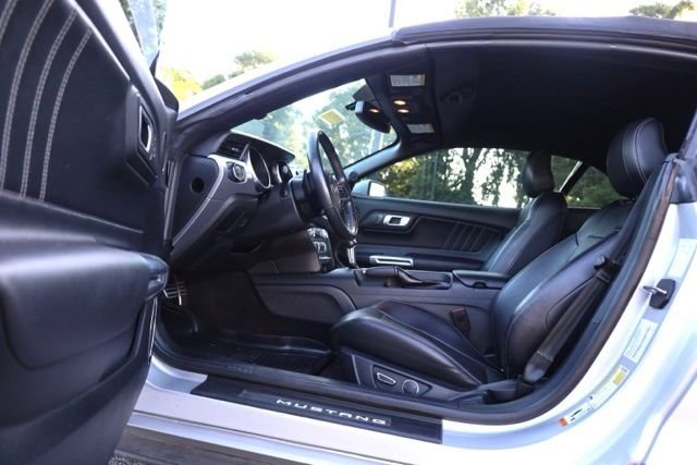Used 2018 Ingot Silver Ford GT Premium image 19