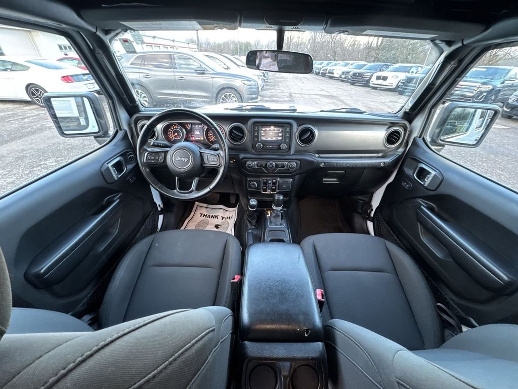 Used 2019 White Jeep Unlimited Sport S image 20