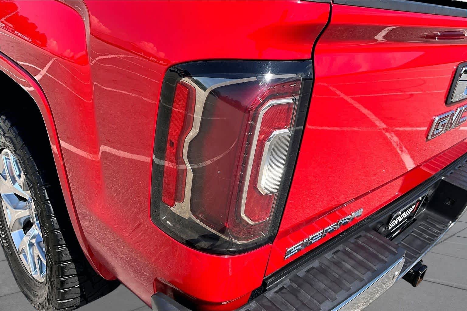 Used 2016 Cardinal Red GMC SLT image 29
