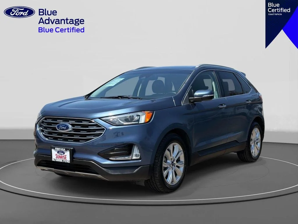 2019 Ford Edge Titanium's photo