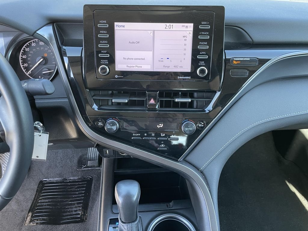 2024 Toyota Camry SE - Photo 22