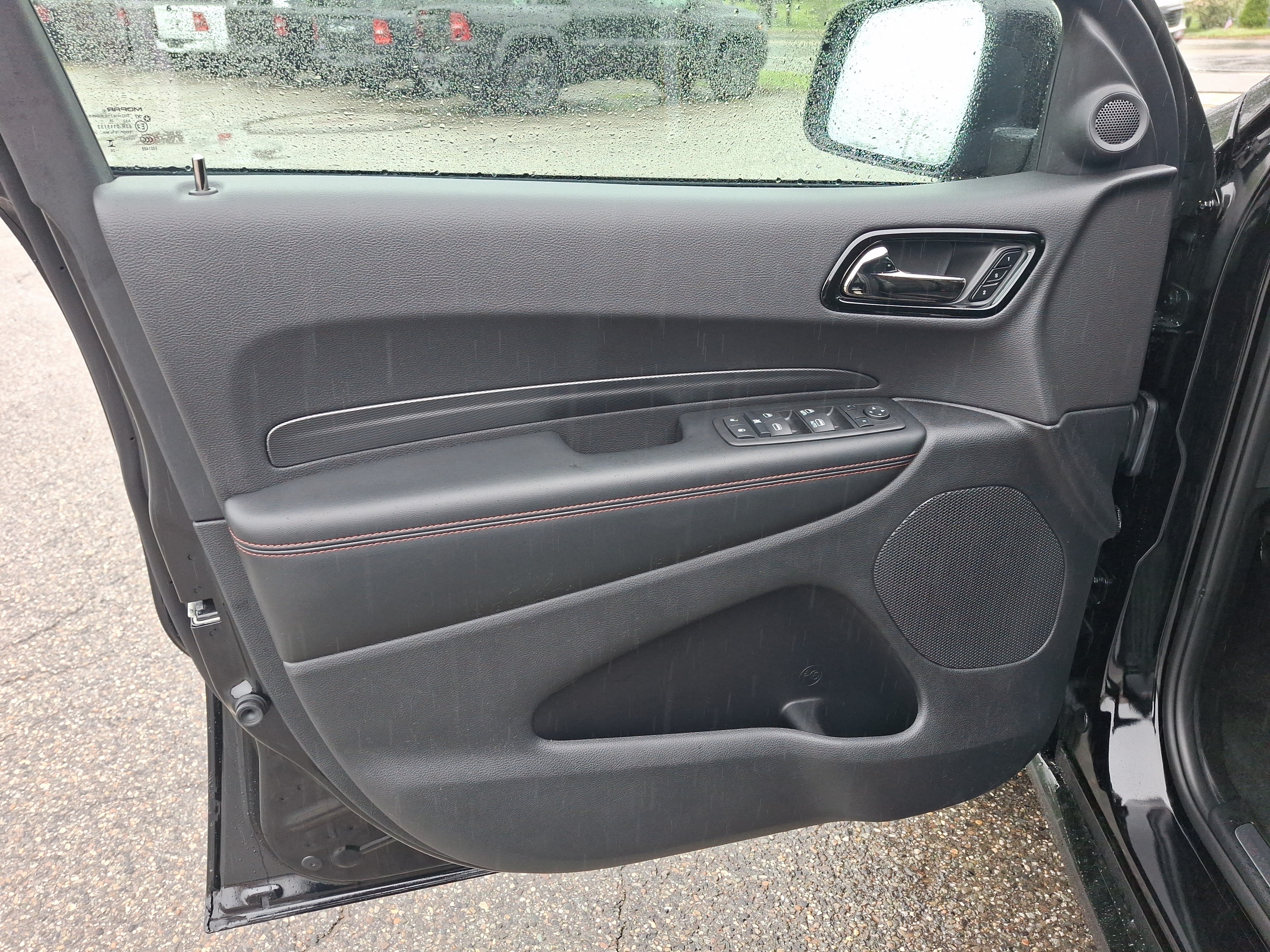 New 2026 Diamond Black Clear-Coat Exterior Paint Dodge GT Plus image 11