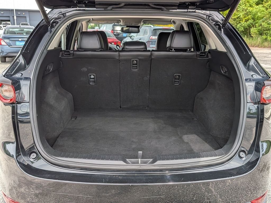 Used 2020 Black Mazda Touring image 30