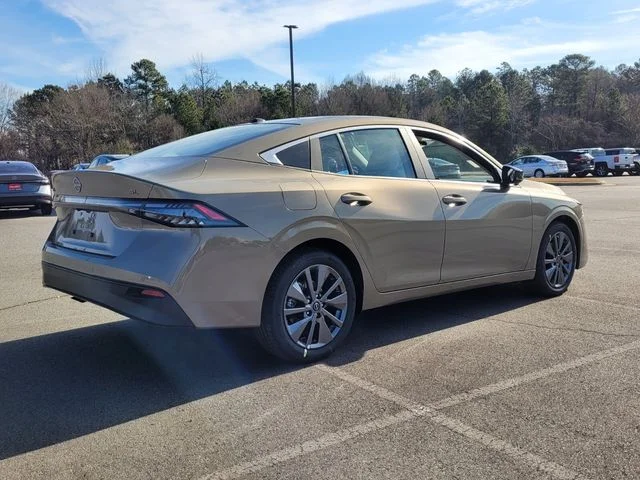New 2026 Brown Nissan SL image 3