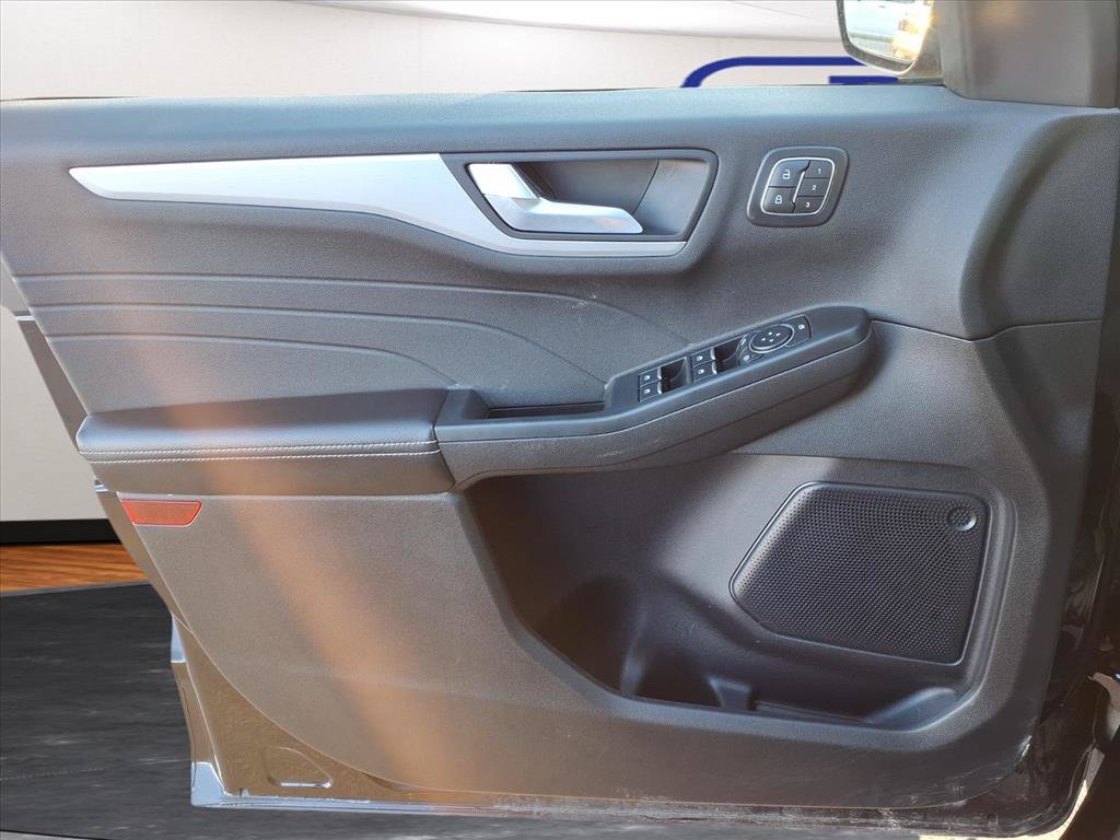 2024 Ford Escape Platinum - Photo 11