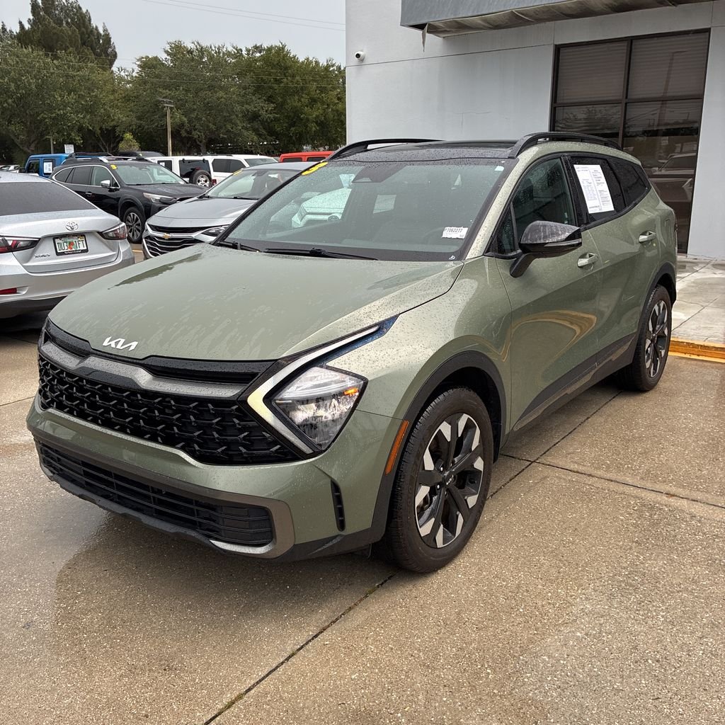 Used 2023 Green Kia X-Line image 1