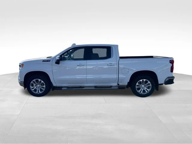 Used 2024 Summit White Chevrolet LTZ image 2