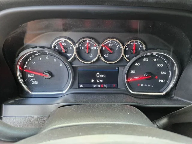 Used 2021 White Chevrolet RST image 35